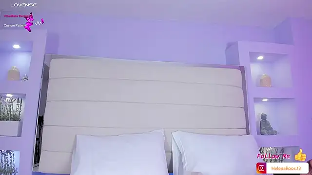 Snapshot of HelenaRoos chatting on 10-25-25, 07:30 HelenaRoos online show from 10-25-25, 07:30