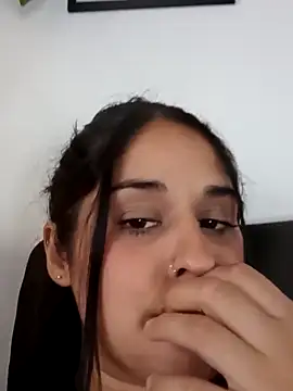 Snapshot of nathcollyns chatting on 12-21-25, 07:43 nathcollyns online show from 12-21-25, 07:43