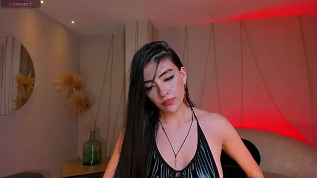 ValeriaRiveraX online show from 02-18-25, 10:05