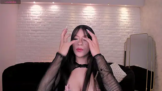 ValeriaRiveraX online show from 11-26-25, 04:02