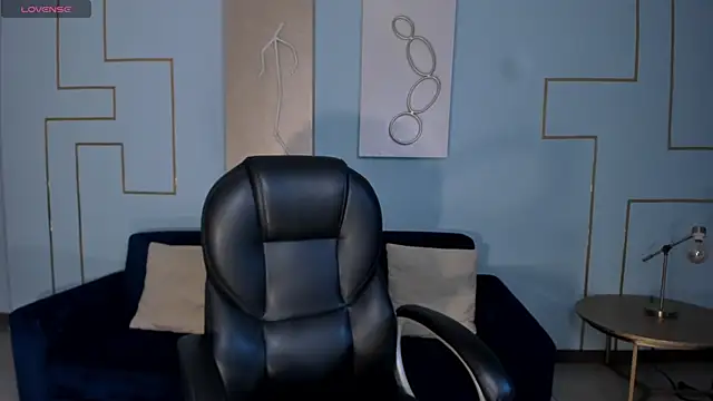 KatieStonne online show from 02-25-25, 03:20