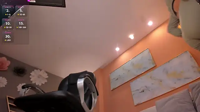 KatieStonne online show from 03-12-25, 09:44