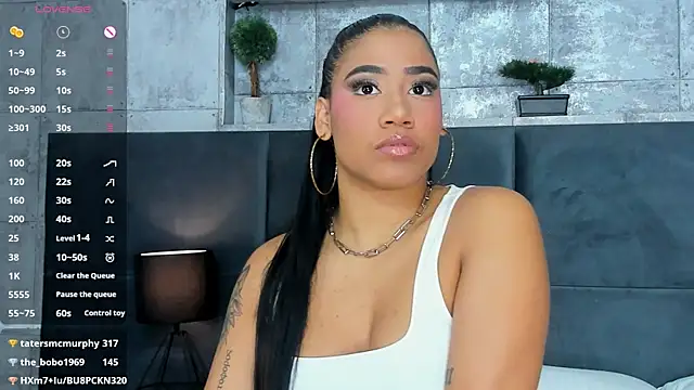 Salome Diaz  online show from 03-04-25, 07:32