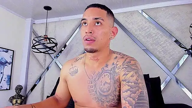 Damian09  online show from 11-24-25, 08:08