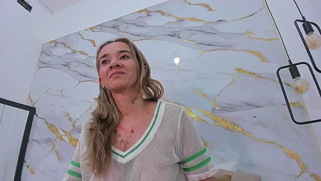 penelope handaos online show from 01-18-25, 06:43