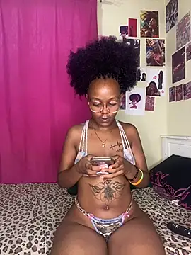 Snapshot of naughtybitches5 chatting on 01-14-26, 03:56 naughtybitches5 online show from 01-14-26, 03:56