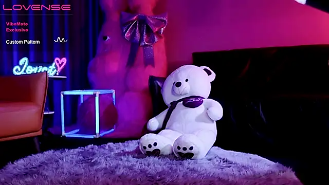 Snapshot of JoooJo_ chatting on 03-18-25, 04:59 JoooJo online show from 03-18-25, 04:59