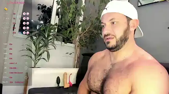 Snapshot of arielenbsas chatting on 12-03-24, 03:52 arielenbsas online show from 12-03-24, 03:52