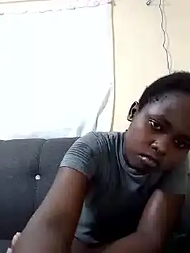 Sweetcecie01 online show from 09-20-25, 09:27