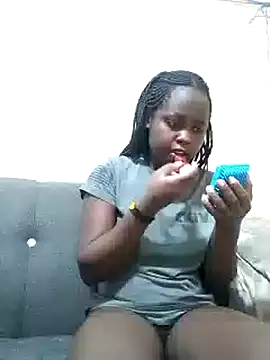 Sweetcecie01 online show from 10-18-25, 08:42