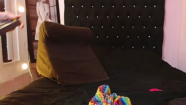 kittybonxx online show from 04-19-26, 06:10