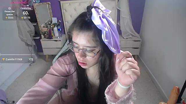 Snapshot of Ingrid_Casas chatting on 02-05-25, 12:53 Ingrid Casas online show from 02-05-25, 12:53