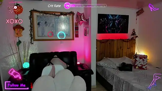 LauGrayJ online show from 02-17-25, 05:58