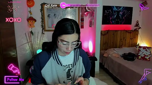 LauGrayJ online show from 03-04-25, 09:18