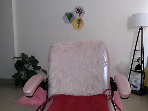 Snapshot of sneha294 chatting on 12-19-24, 07:29 sneha294 online show from 12-19-24, 07:29