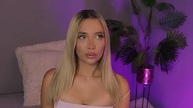 Jessielle online show from 07-10-26, 06:32