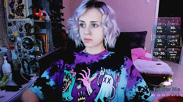 Snapshot of NaniMoore chatting on 12-03-25, 07:56 NaniMoore online show from 12-03-25, 07:56