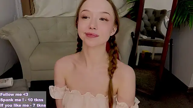 Snapshot of VioletMills chatting on 01-17-25, 02:29 VioletMills online show from 01-17-25, 02:29