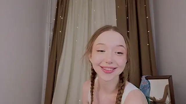 Snapshot of VioletMills chatting on 02-20-25, 03:01 VioletMills online show from 02-20-25, 03:01