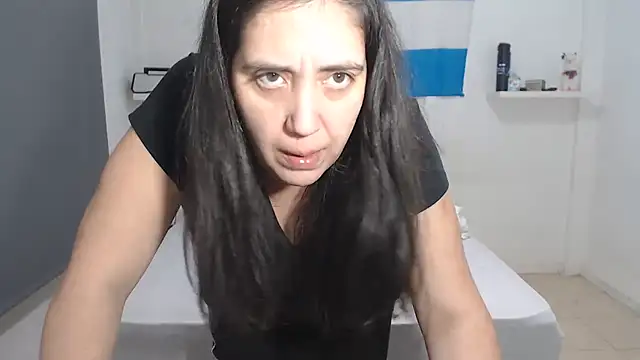 Snapshot of lulitasexy chatting on 07-19-26, 12:25 lulitasexy online show from 07-19-26, 12:25