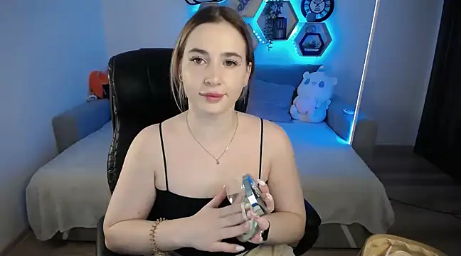 SabrinViolet online show from 02-11-25, 09:09