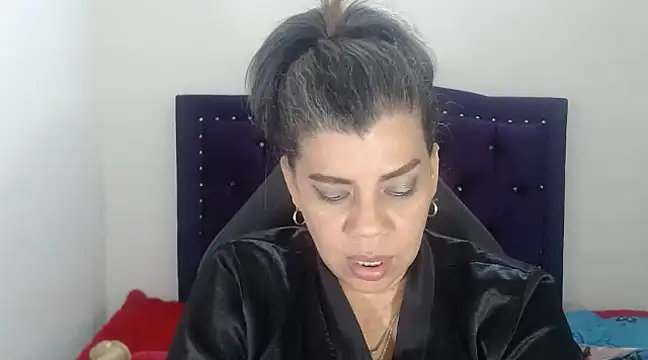 vikyadams online show from 02-13-25, 04:32