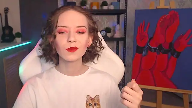 FascinatingEyess online show from 11-15-25, 06:48