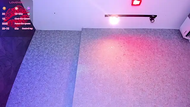 VanessaKalo online show from 10-04-25, 01:47