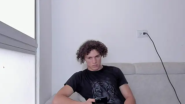 laurent nova online show from 02-18-25, 05:42