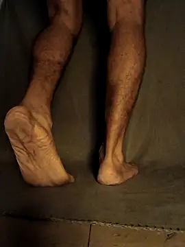 brownfeet online show from 11-20-25, 05:51