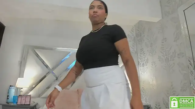 Snapshot of belacampbell chatting on 03-20-25, 08:08 belacampbell online show from 03-20-25, 08:08