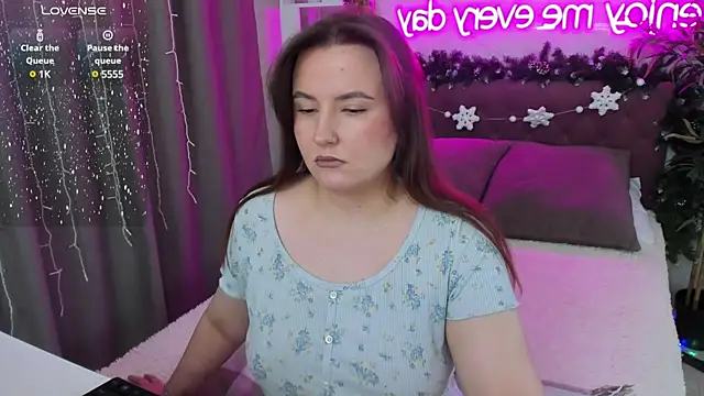 FeralPeach online show from 01-16-25, 08:33