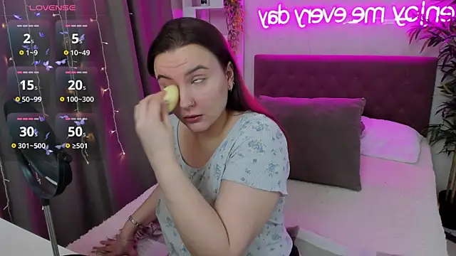 FeralPeach online show from 02-02-25, 06:04