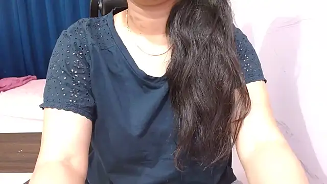Snapshot of priya__81 chatting on 01-20-25, 05:06 priya 81 online show from 01-20-25, 05:06