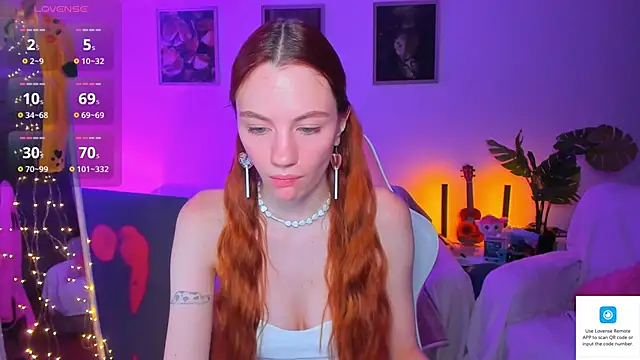 Snapshot of Alyssa_Smitt chatting on 09-08-25, 05:23 Alyssa Smitt online show from 09-08-25, 05:23