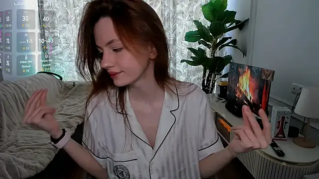 Alyssa Smitt online show from 06-07-26, 08:40