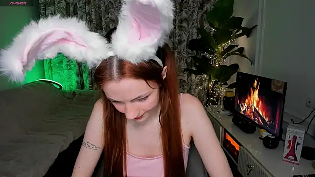 Alyssa Smitt online show from 06-09-26, 08:53