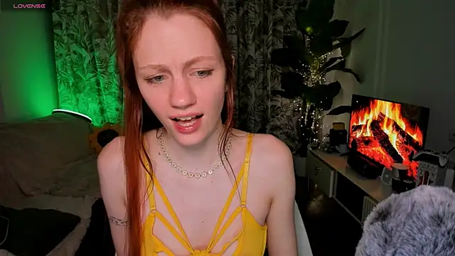 Alyssa Smitt online show from 07-28-26, 12:51