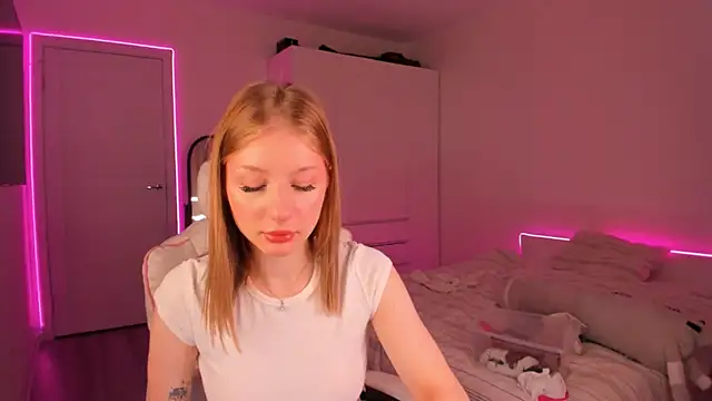 Snapshot of Eva_Davi chatting on 03-23-25, 01:53 Eva Davi online show from 03-23-25, 01:53