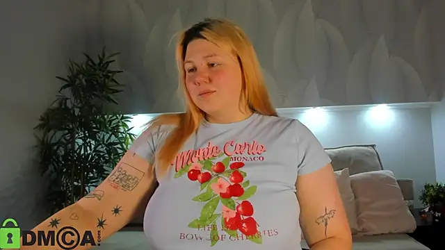 Ruth Oliver online show from 11-06-25, 01:17