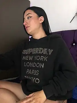 Snapshot of Ady_18 chatting on 12-30-24, 12:22 Ady 18 online show from 12-30-24, 12:22