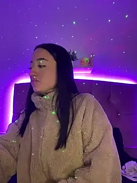 Snapshot of Ady_18 chatting on 01-26-25, 06:58 Ady 18 online show from 01-26-25, 06:58