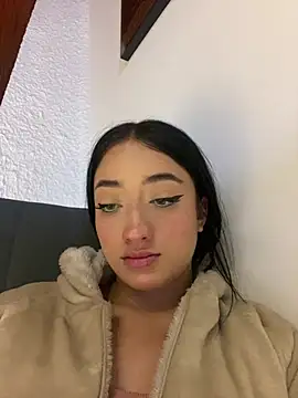 Snapshot of Ady_18 chatting on 02-01-25, 12:58 Ady 18 online show from 02-01-25, 12:58