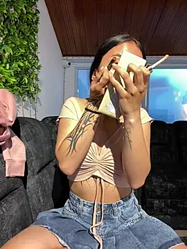 Snapshot of Ady_18 chatting on 02-13-25, 01:59 Ady 18 online show from 02-13-25, 01:59