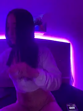 Snapshot of Ady_18 chatting on 02-24-25, 05:42 Ady 18 online show from 02-24-25, 05:42