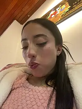 Snapshot of Ady_18 chatting on 03-12-25, 07:06 Ady 18 online show from 03-12-25, 07:06