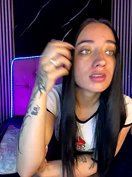 Snapshot of Ady_18 chatting on 10-07-25, 03:42 Ady 18 online show from 10-07-25, 03:42