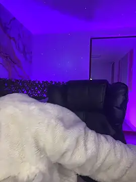 Ady 18 online show from 03-11-26, 06:25