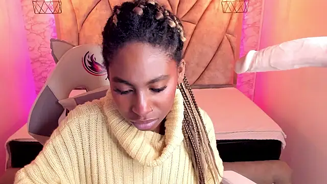 Queen perla  online show from 02-23-25, 06:07