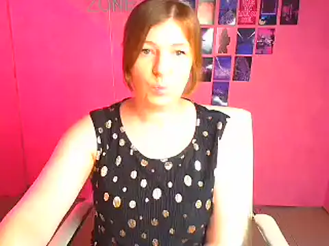 Snapshot of Lissmilf chatting on 05-13-26, 11:51 Lissmilf online show from 05-13-26, 11:51
